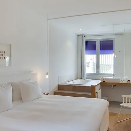 Otel Vesper 4*