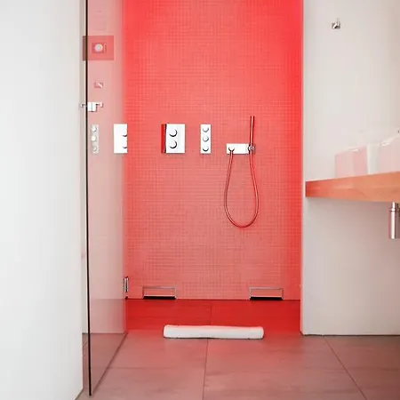 Vesper Otel 4*