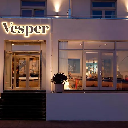Vesper 4*